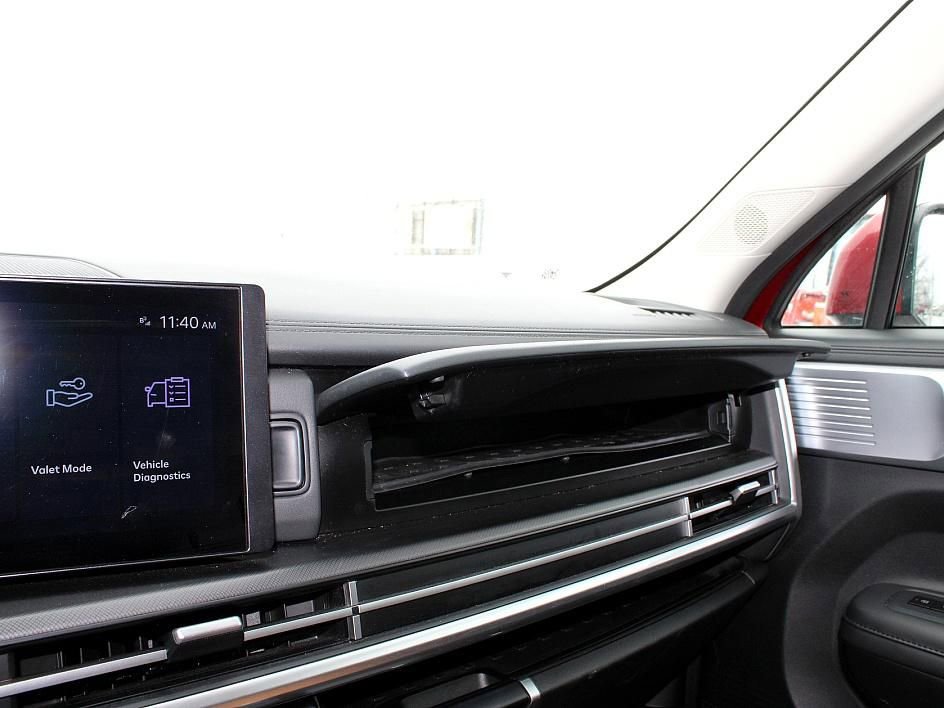 Used 2025 Hyundai Santa Fe SEL FWD image 21
