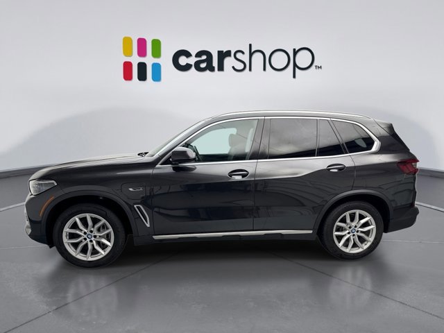 Used 2022 BMW X5 xDrive45e w/ Executive Package AWD/4WD image 2