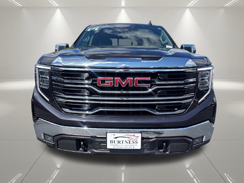 Certified 2022 GMC Sierra 1500 SLT AWD/4WD image 3
