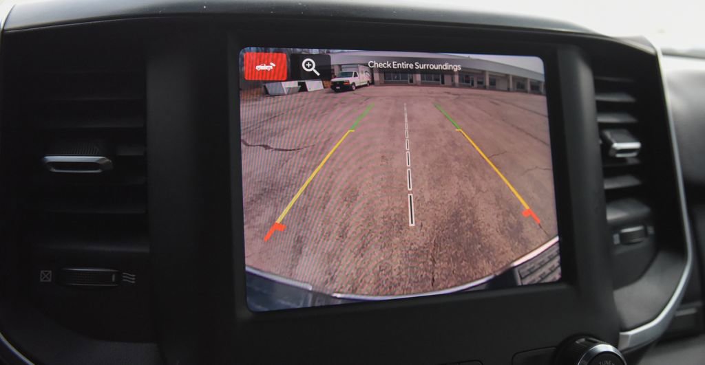 Used 2024 RAM 3500 Big Horn image 16