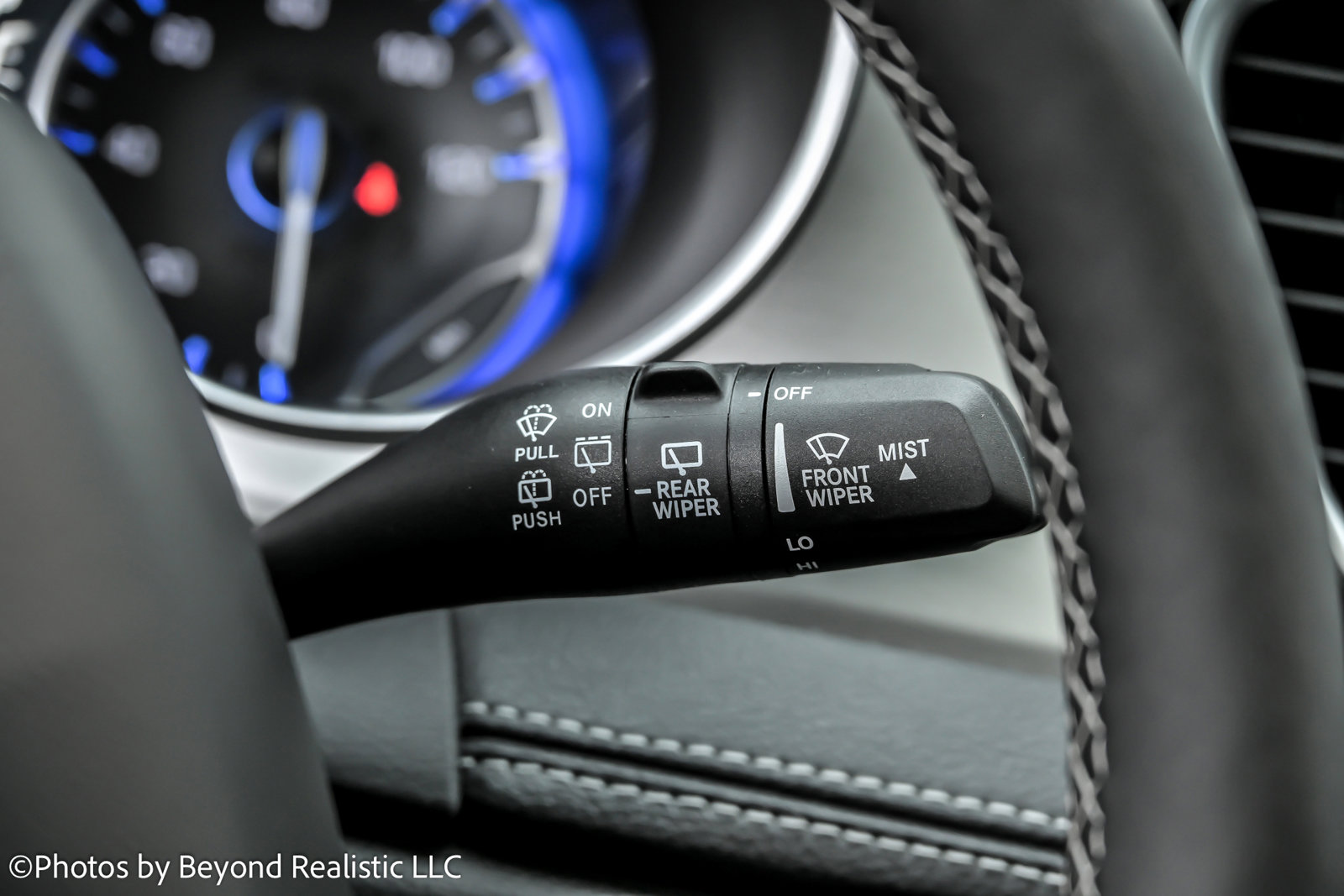 Used 2024 Chrysler Pacifica Limited w/ S Appearance Package image 37