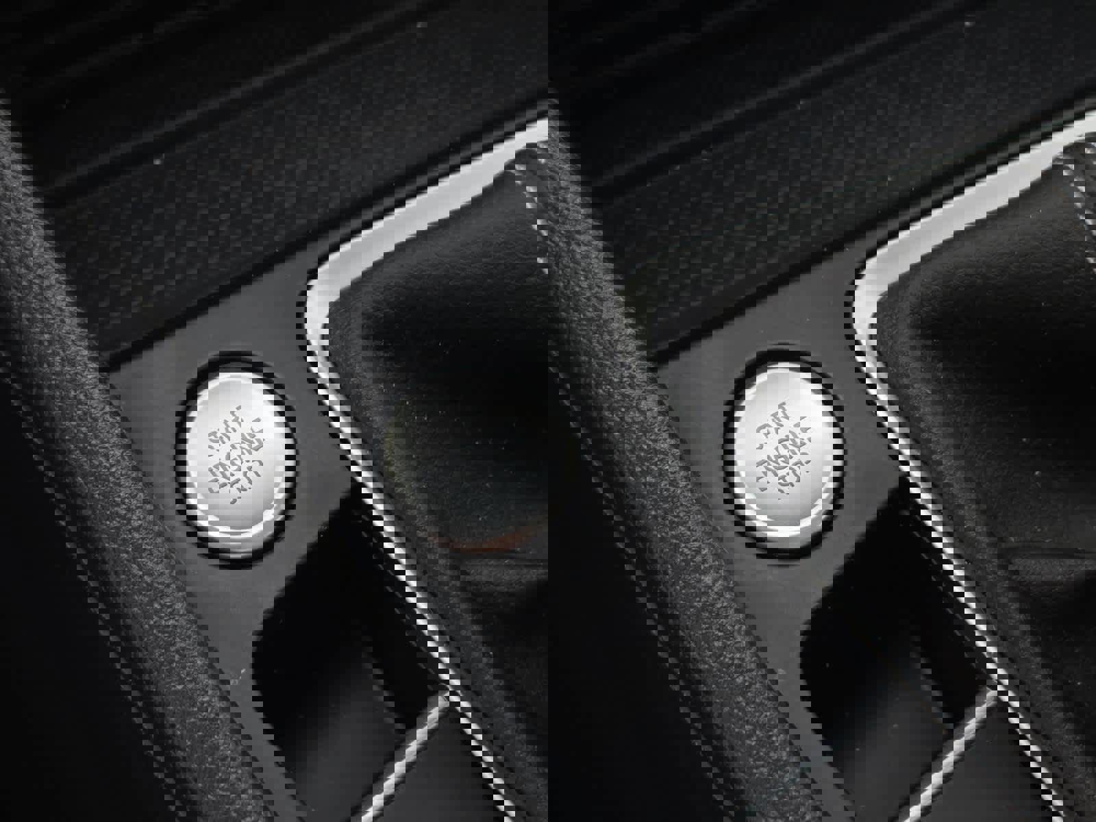 Certified 2025 Volkswagen Jetta SE w/ Sunroof Package image 25