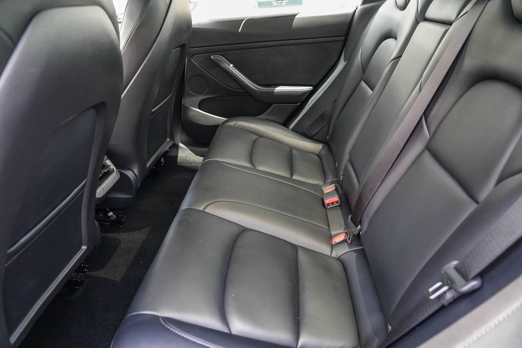 Used 2022 Tesla Model 3 Long Range AWD/4WD image 22
