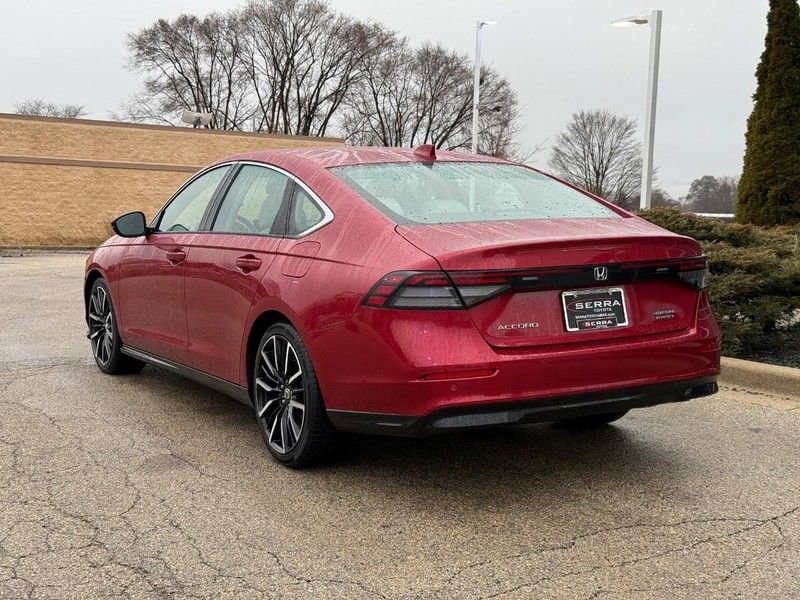 Used 2023 Honda Accord Touring image 5