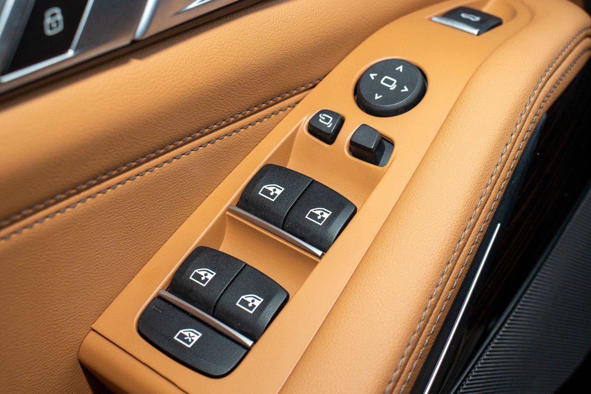 Used 2026 BMW X5 sDrive40i image 27