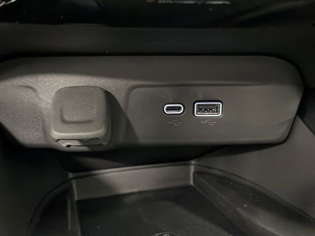 New 2026 Chevrolet Trax RS w/ Sunroof Package image 26