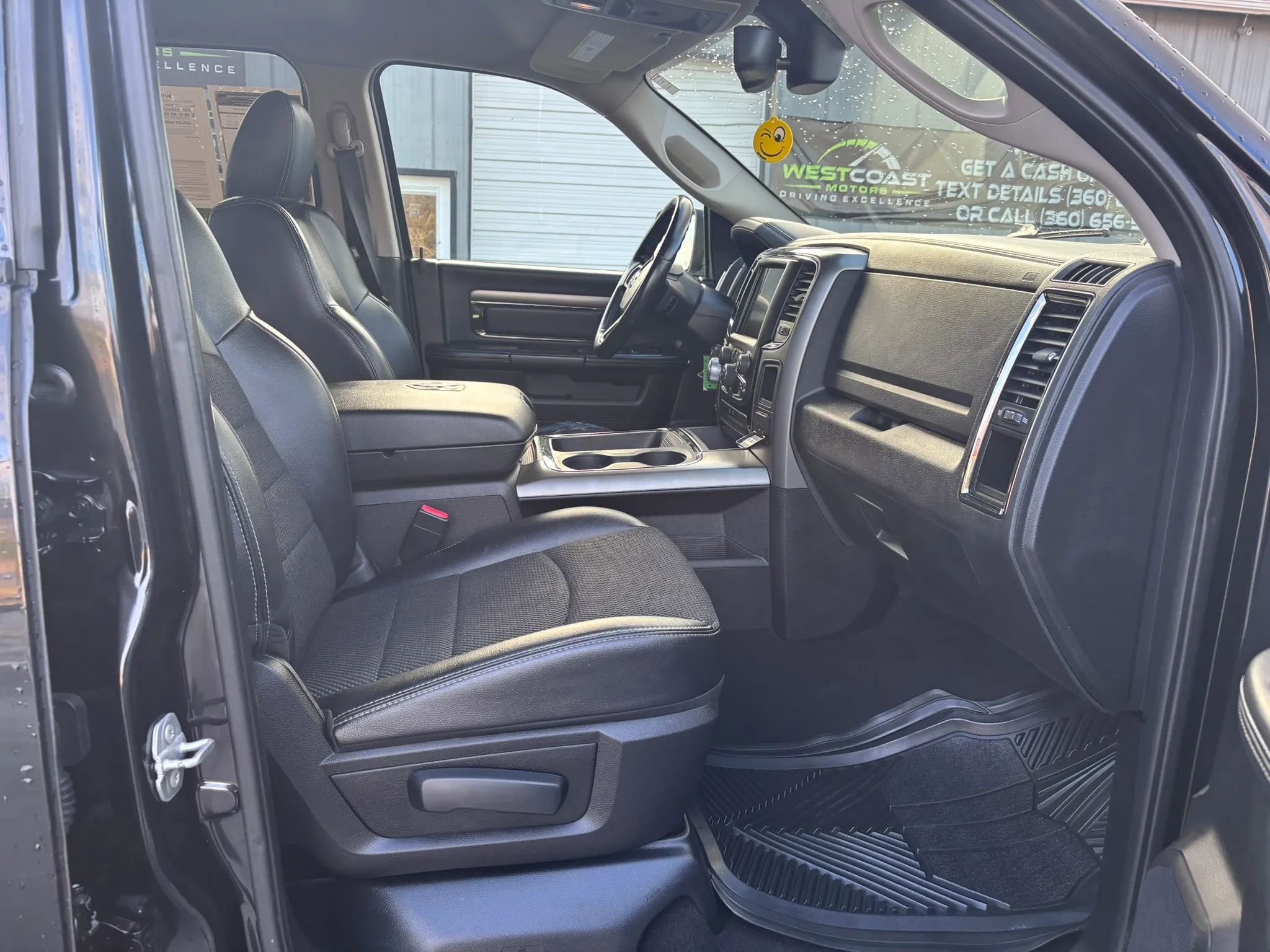 Used 2016 RAM 1500 Sport image 28