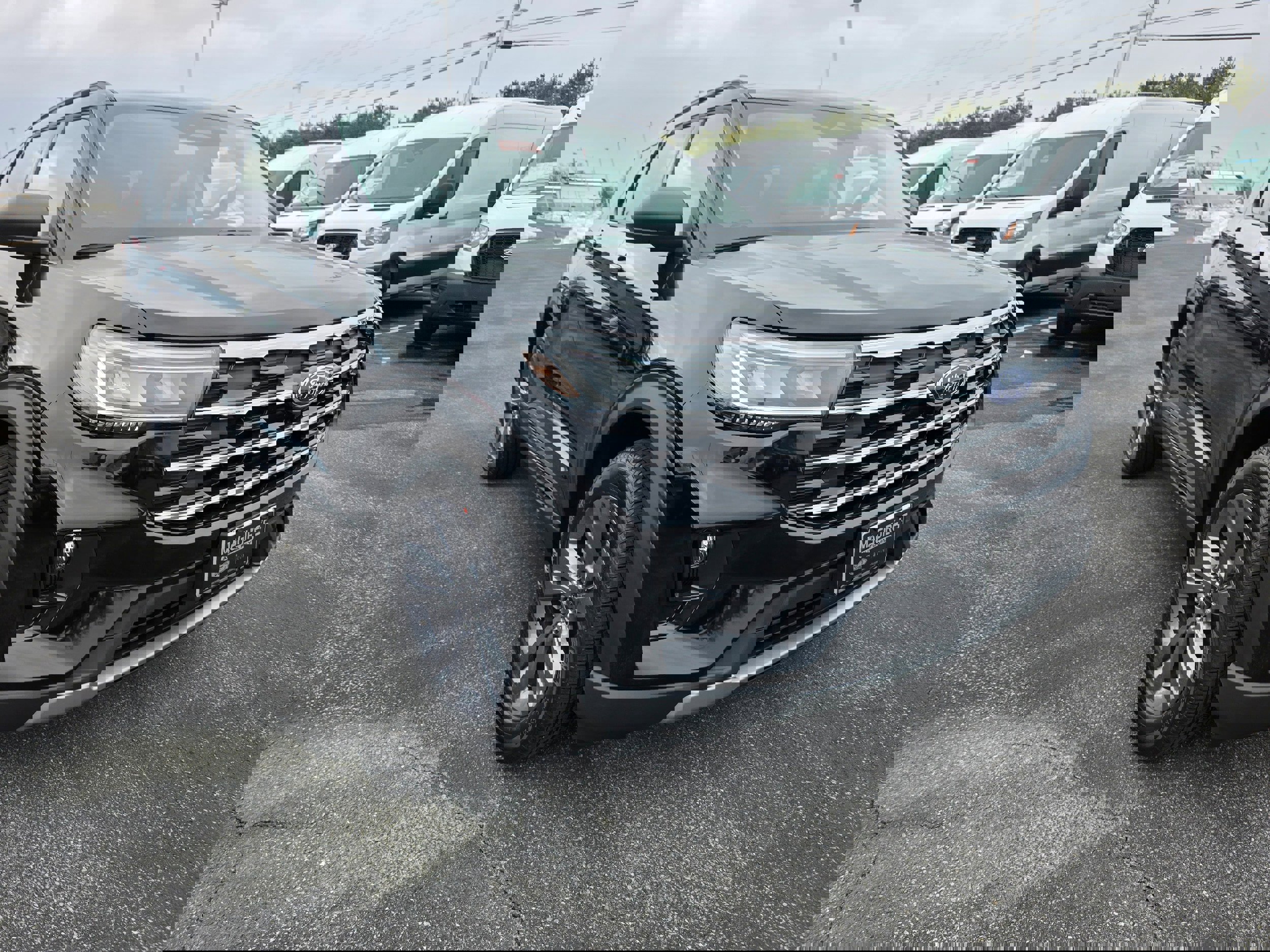 New 2026 Ford Explorer Active w/ Active Comfort Package image 7