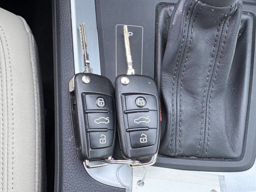 Used 2019 Audi Q3 2.0T Premium w/ Convenience Package image 13