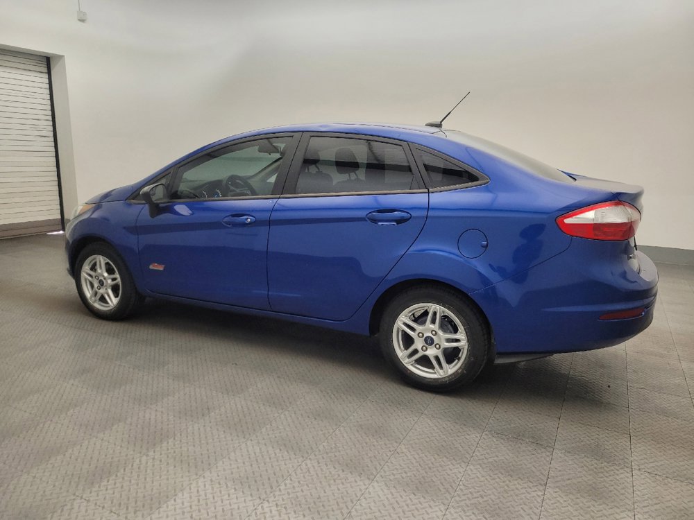 Used 2019 Ford Fiesta SE FWD image 3