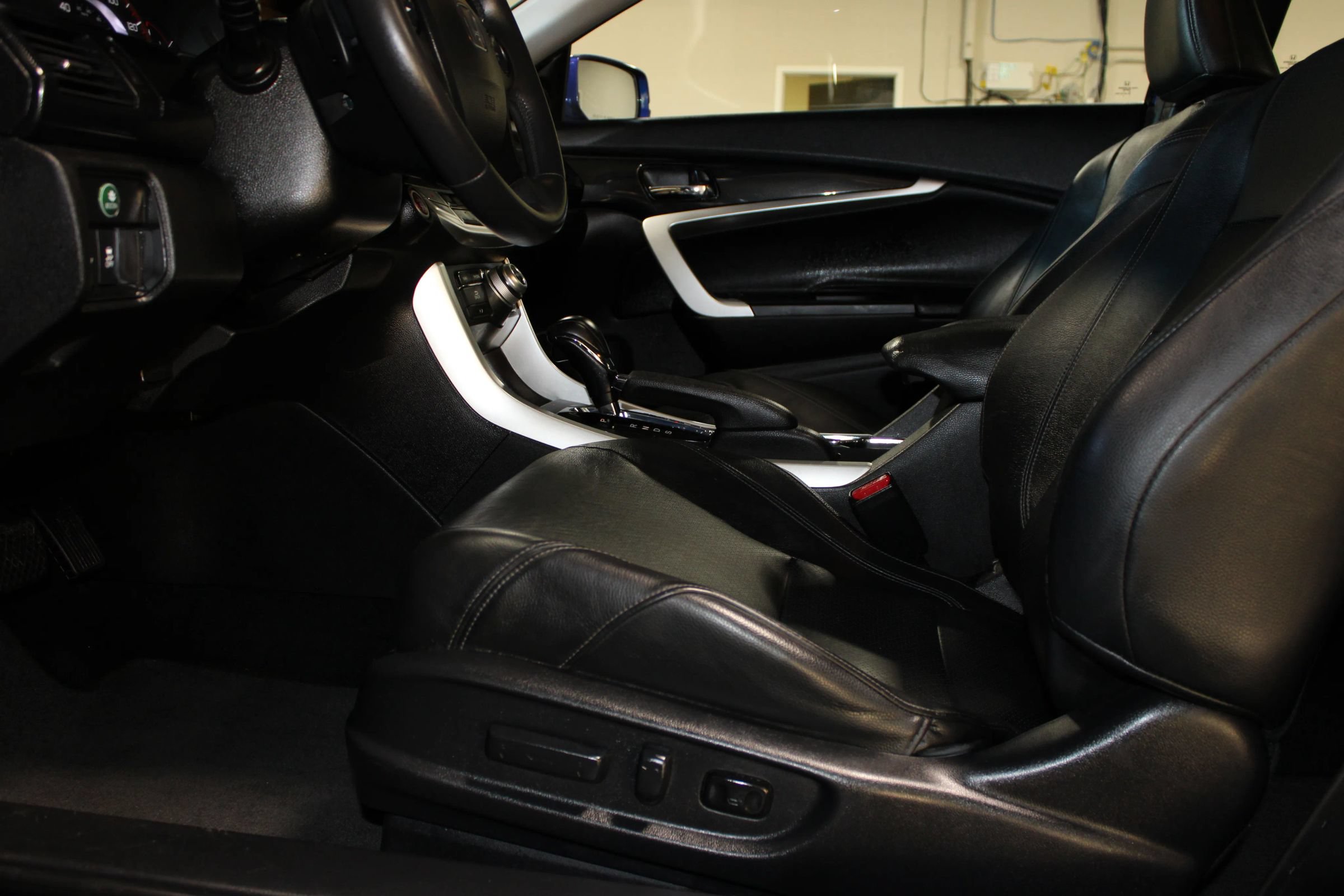 Used 2013 Honda Accord EX-L image 22