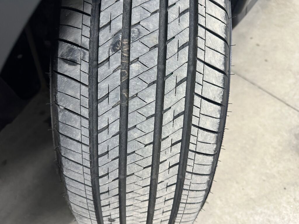 Used 2025 Honda CR-V LX image 31