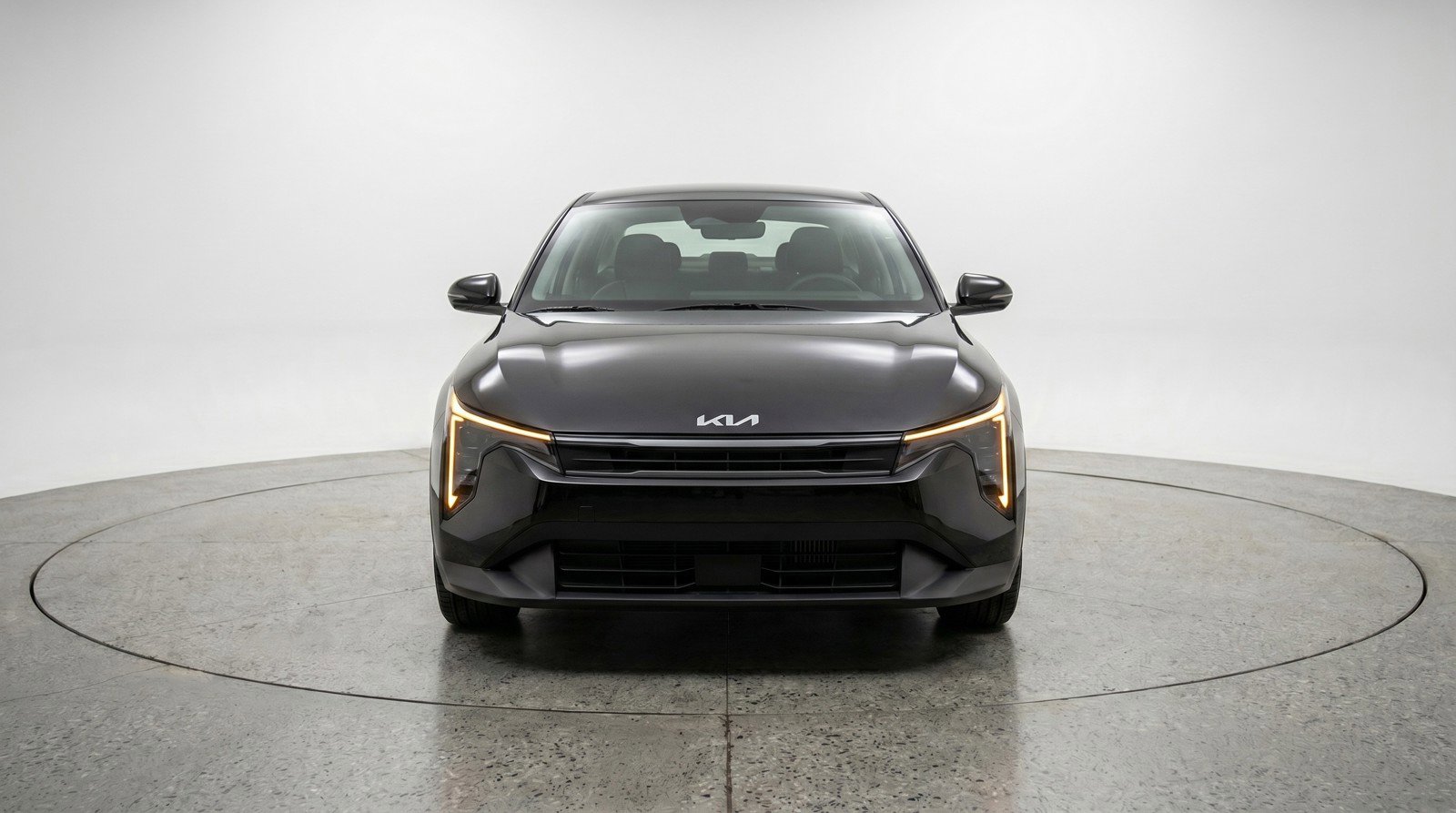 Used 2025 Kia K4 LXS FWD image 2
