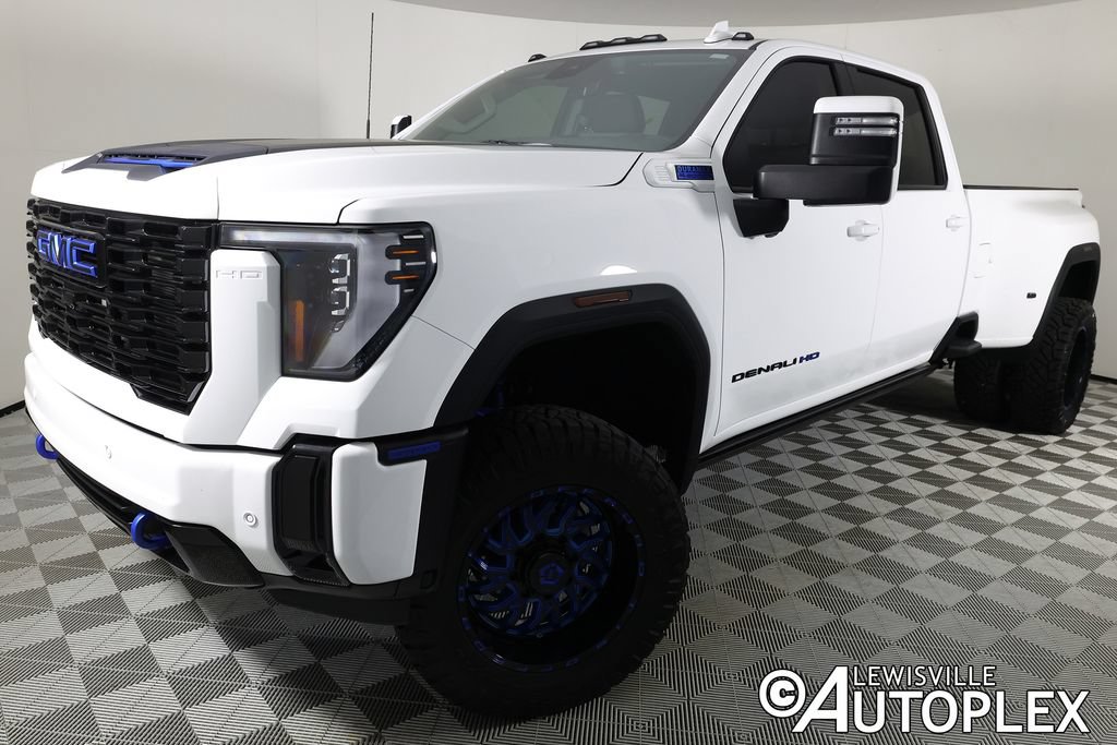 Used 2025 GMC Sierra 3500 Denali w/ Denali Reserve Package AWD/4WD image 1