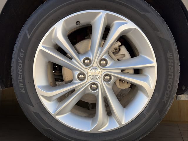 Used 2021 Buick Encore GX Preferred w/ Cold Weather Comfort Package FWD image 25