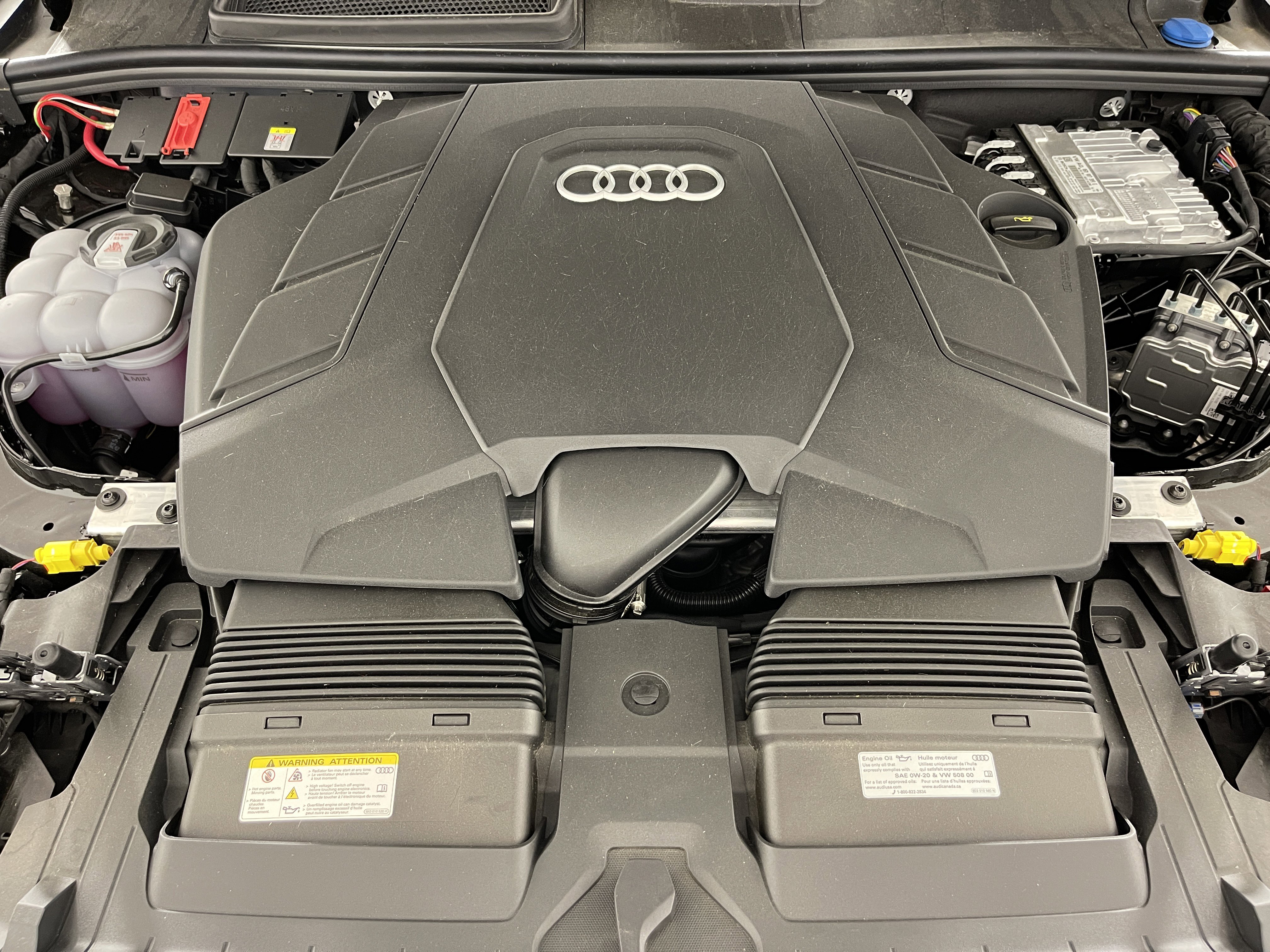 New 2025 Audi Q7 3.0T Prestige image 42