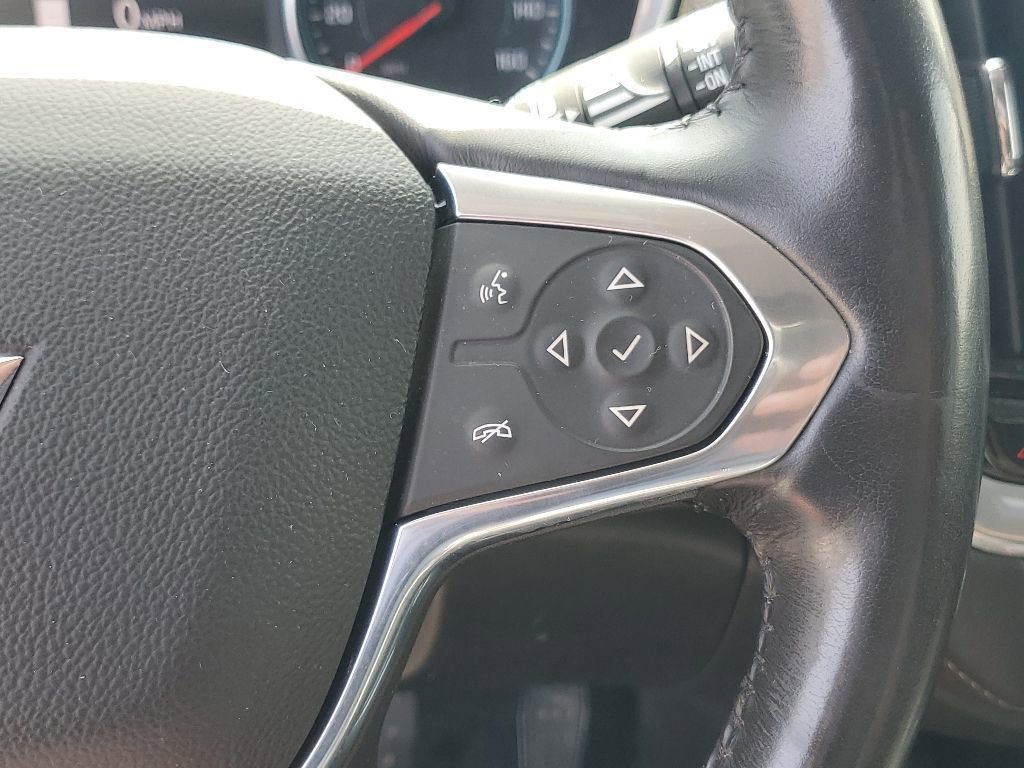 Used 2020 Chevrolet Traverse Premier w/ Redline Edition AWD/4WD image 17