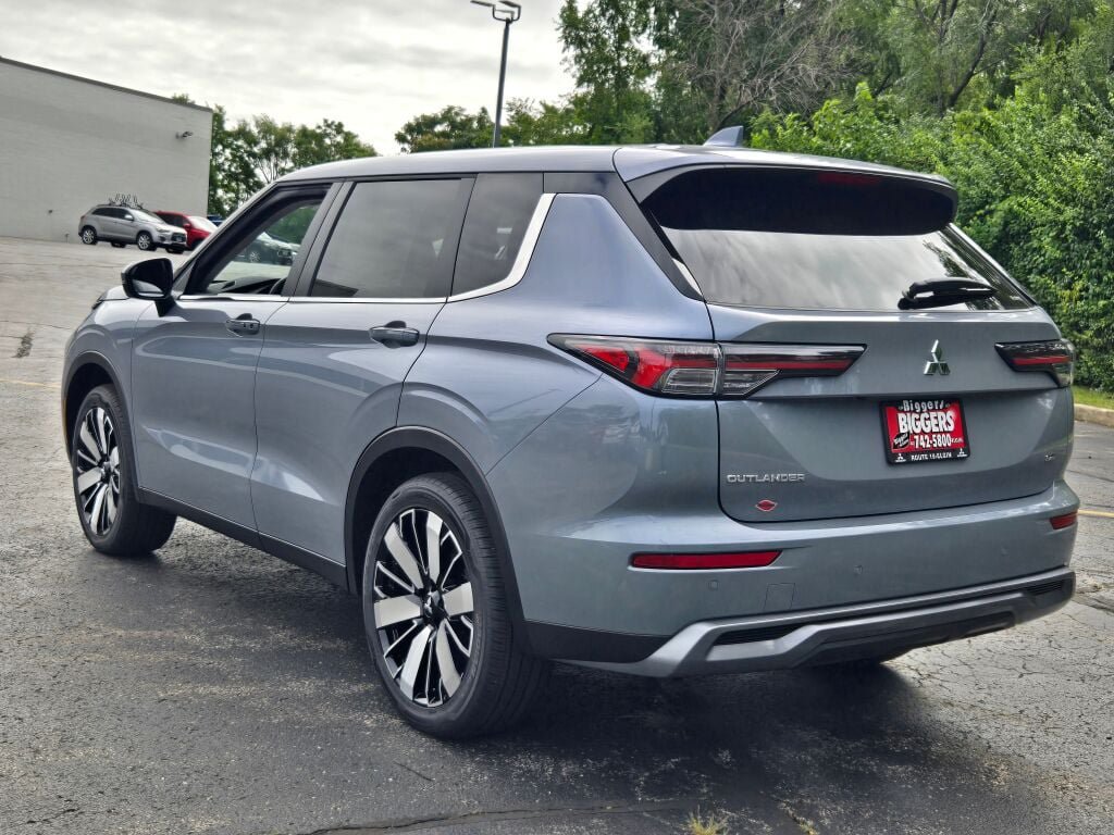 New 2026 Mitsubishi Outlander SE AWD/4WD image 13