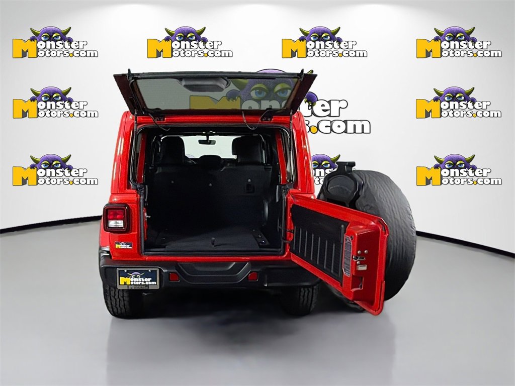 Used 2021 Jeep Wrangler Unlimited Sahara image 26