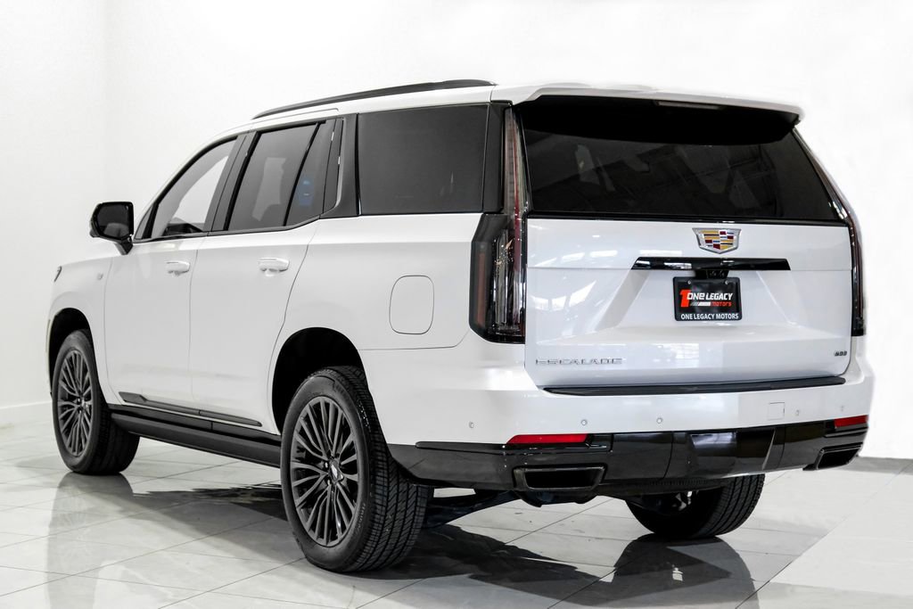 Used 2025 Cadillac Escalade Sport Platinum w/ LPO, Floor Liner Package image 9