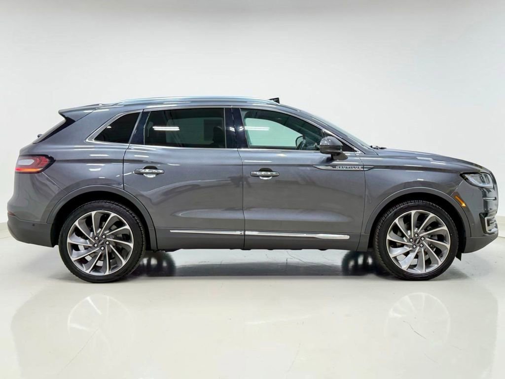Used 2020 Lincoln Nautilus Reserve w/ Equipment Group 201A AWD/4WD image 13