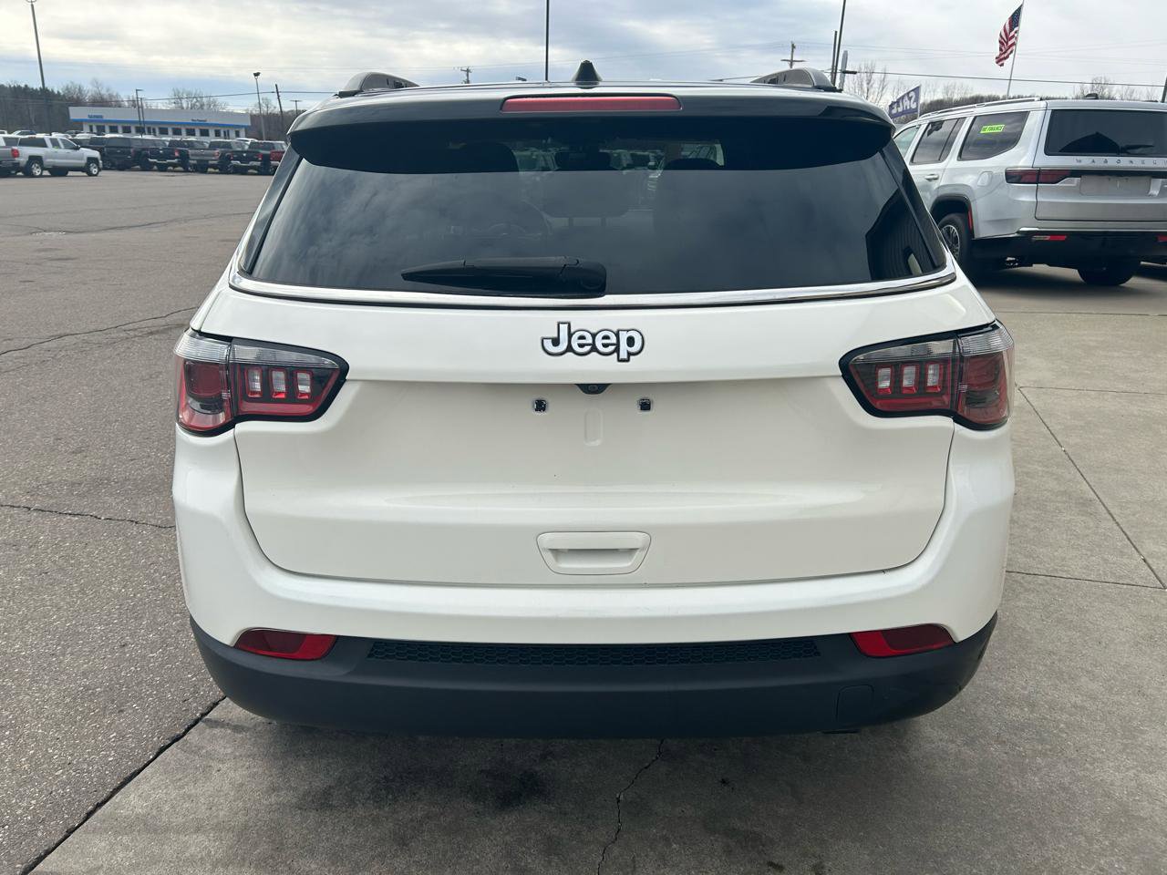 Used 2019 Jeep Compass Limited AWD/4WD image 6