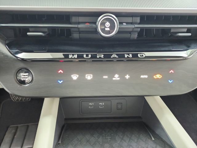 Used 2025 Nissan Murano SV image 28