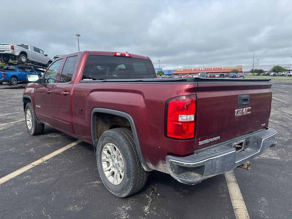 Used 2017 GMC Sierra 1500 SLE w/ Suspension Package, Off-Road AWD/4WD image 7