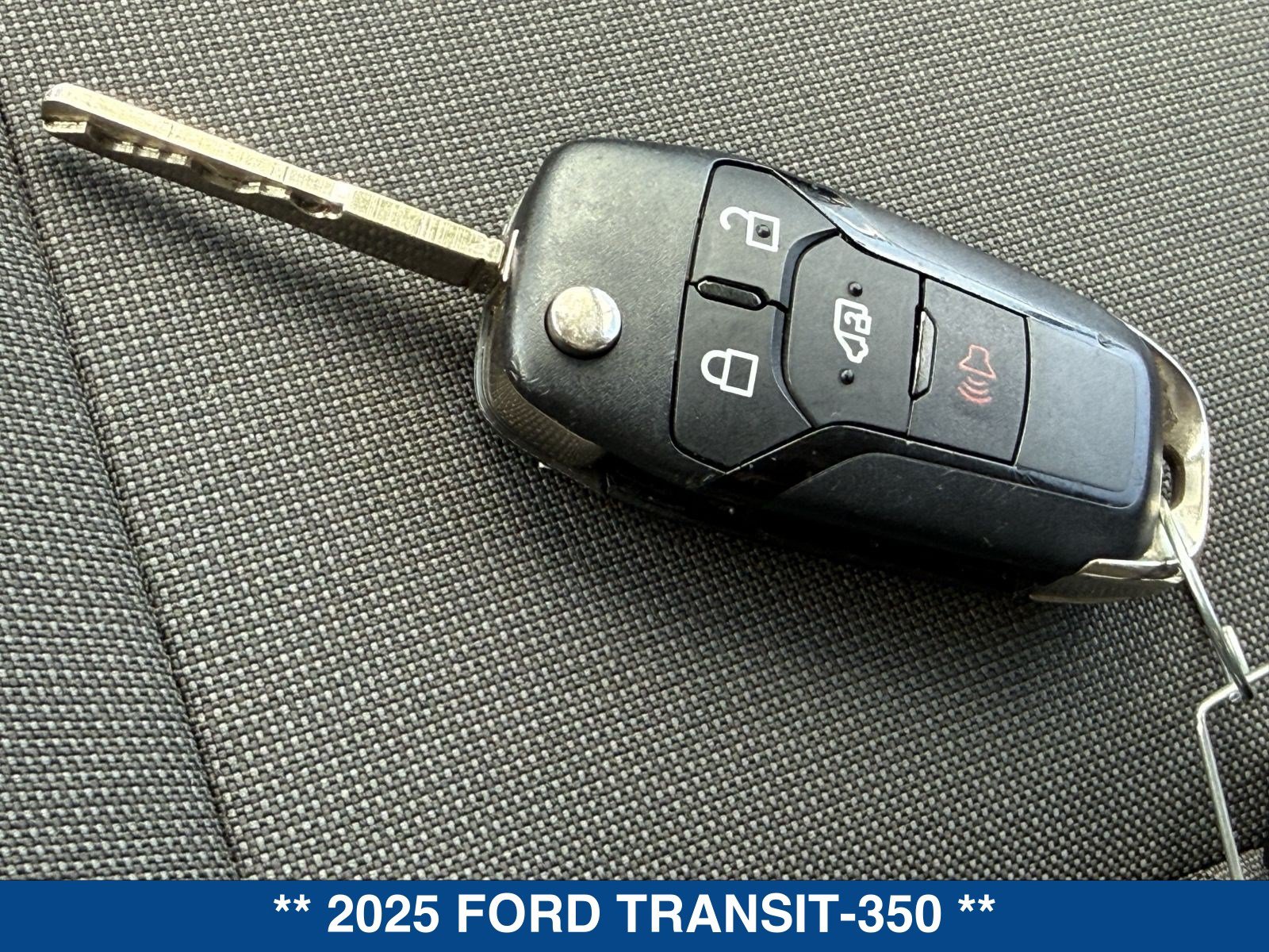 Used 2025 Ford Transit 350 XLT RWD image 30