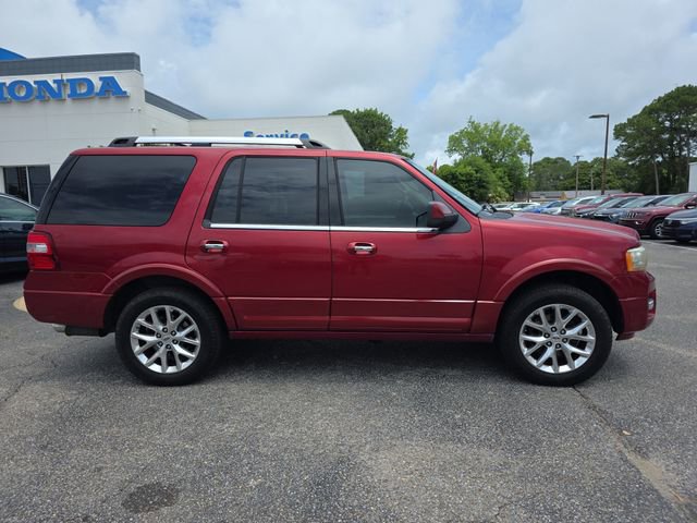 Used 2017 Ford Expedition Limited w/ Equipment Group 301A RWD image 3