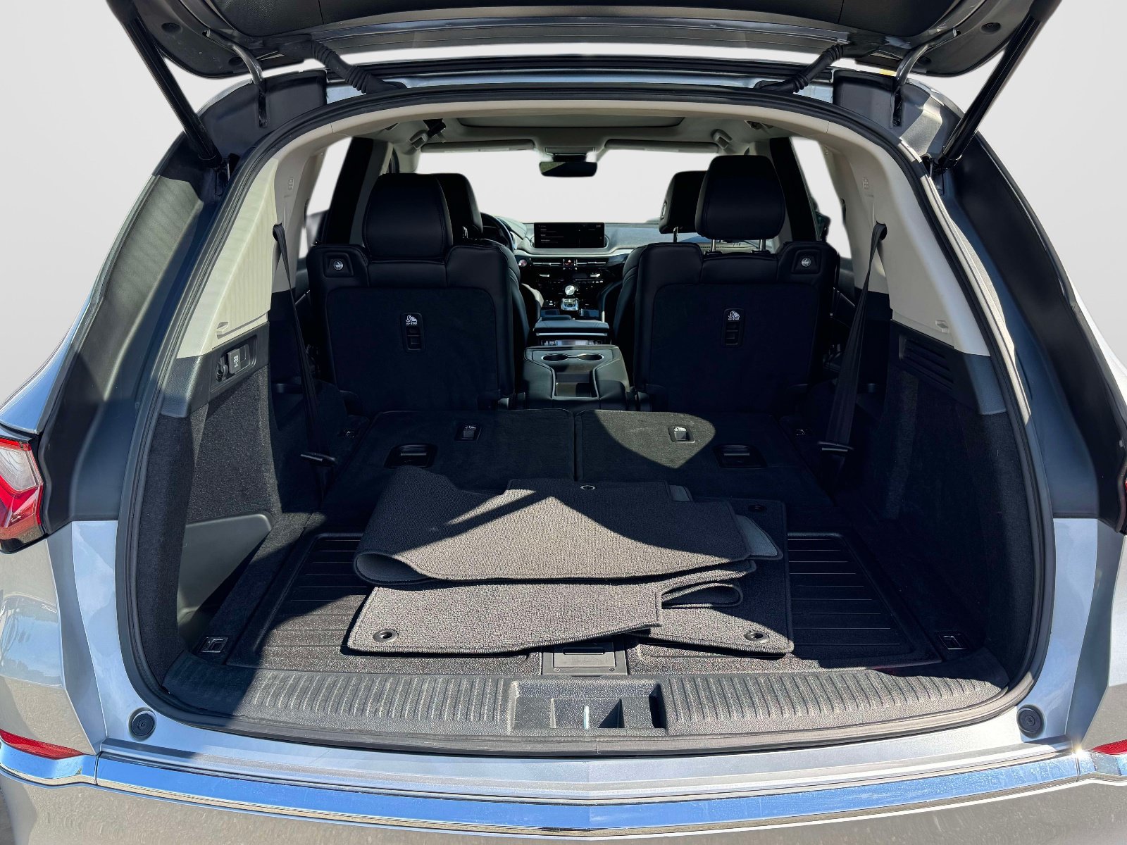 Used 2024 Acura MDX SH-AWD image 11