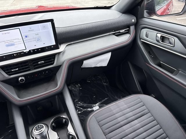 New 2026 Ford Explorer ST-Line w/ ST-Line Street Pack AWD/4WD image 16