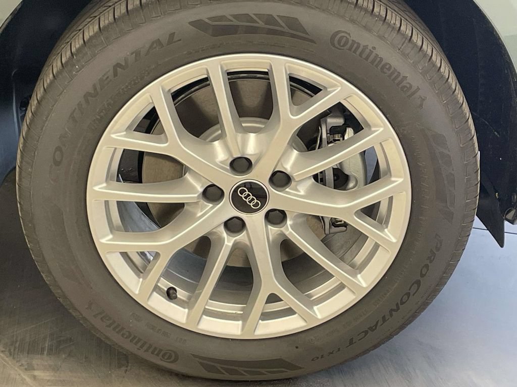 New 2026 Audi Q3 quattro 2.0T AWD/4WD image 14