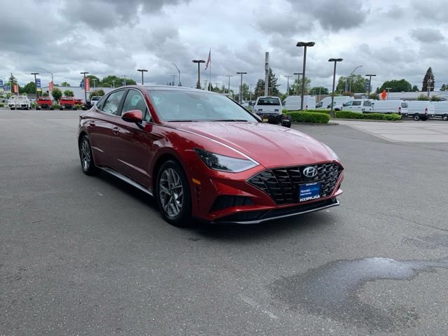 Used 2023 Hyundai Sonata SEL w/ Convenience Package FWD image 9