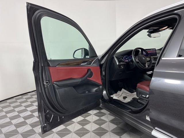 Used 2023 BMW X3 xDrive30i image 16