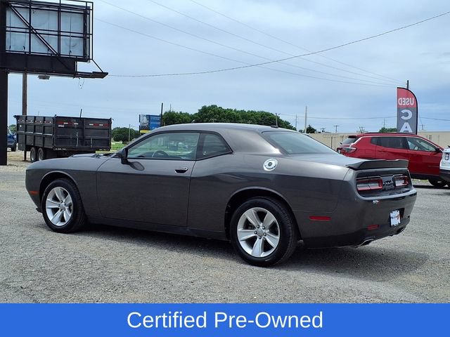 Used 2023 Dodge Challenger SXT RWD image 19
