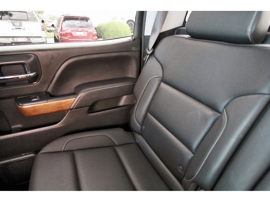Used 2018 Chevrolet Silverado 1500 LTZ w/ Texas Edition RWD image 11