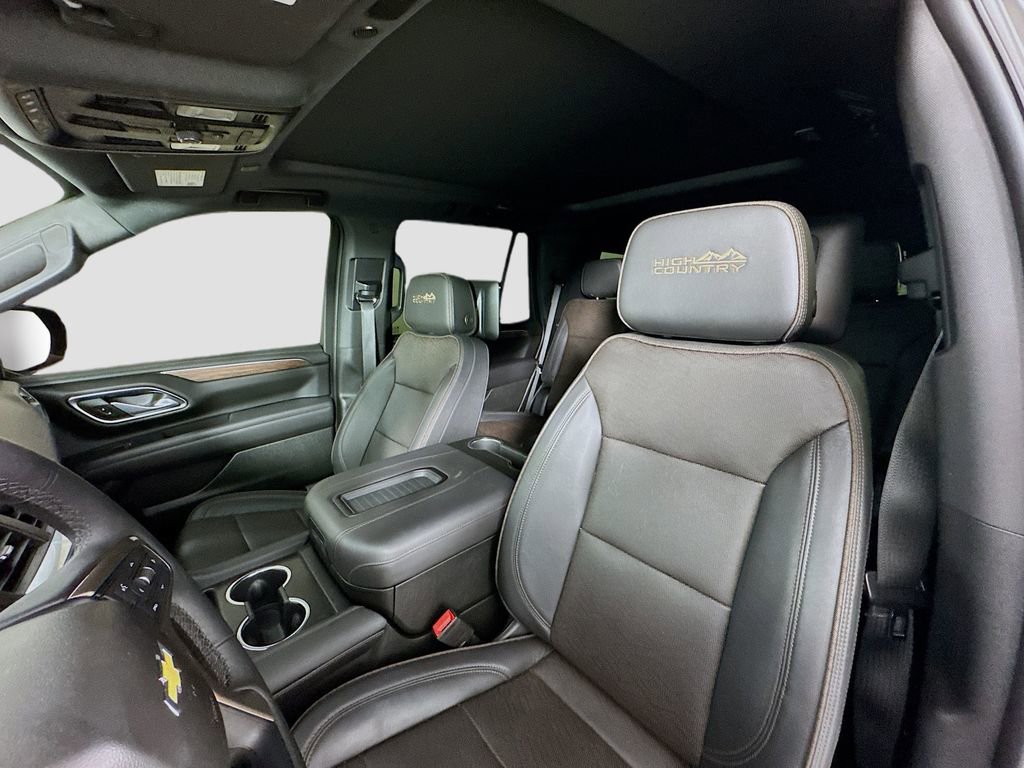 Used 2023 Chevrolet Tahoe High Country AWD/4WD image 22