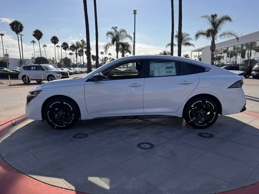 New 2026 Nissan Sentra SR w/ SR All Weather Package FWD image 5