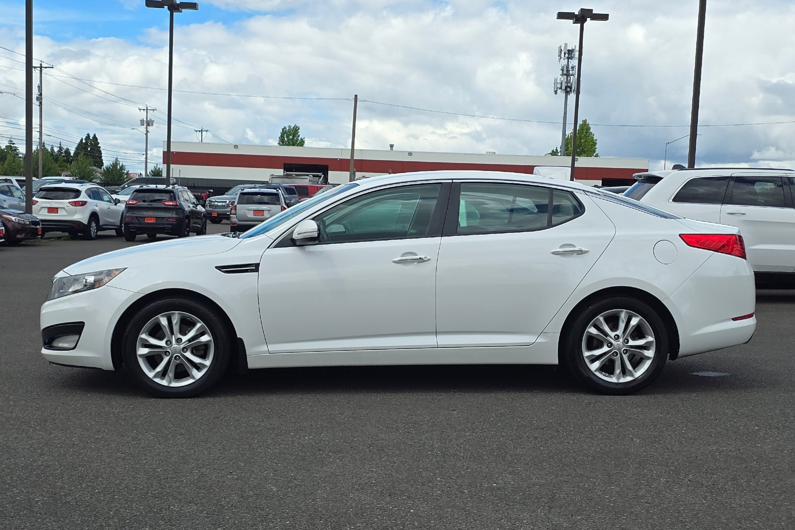 Used 2013 Kia Optima EX FWD image 9