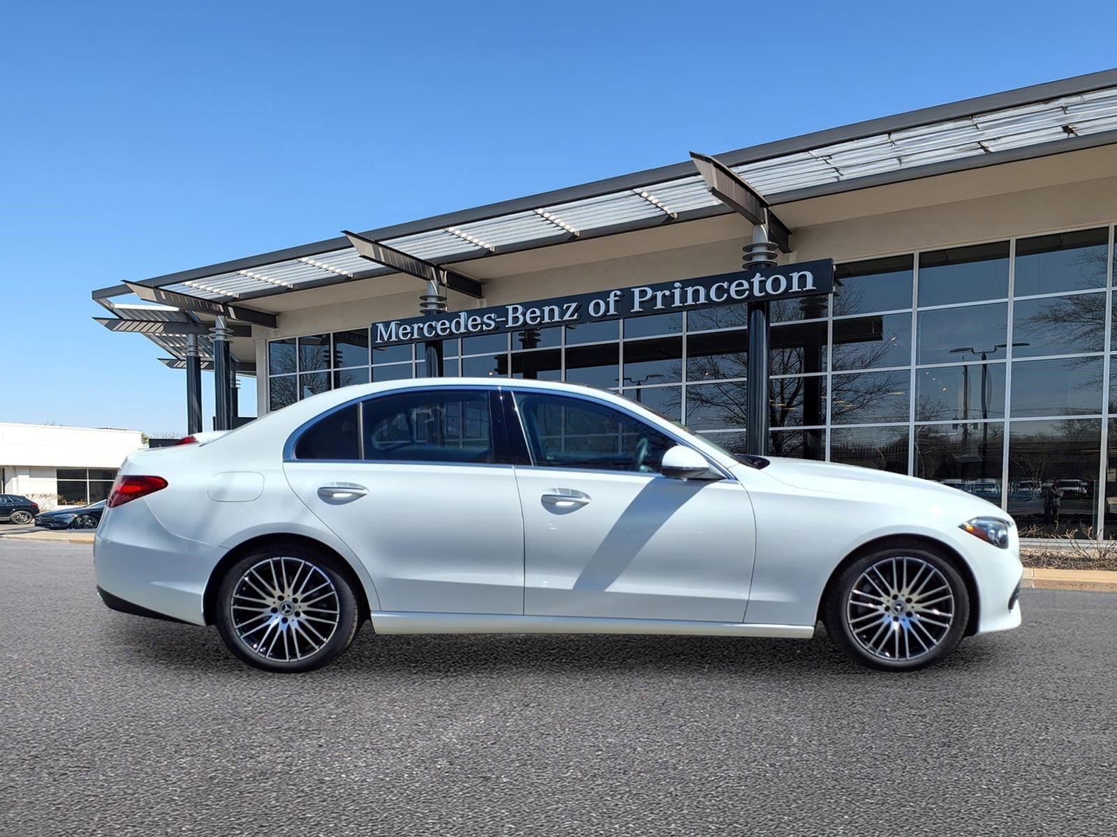 Certified 2023 Mercedes-Benz C 300 4MATIC Sedan image 2