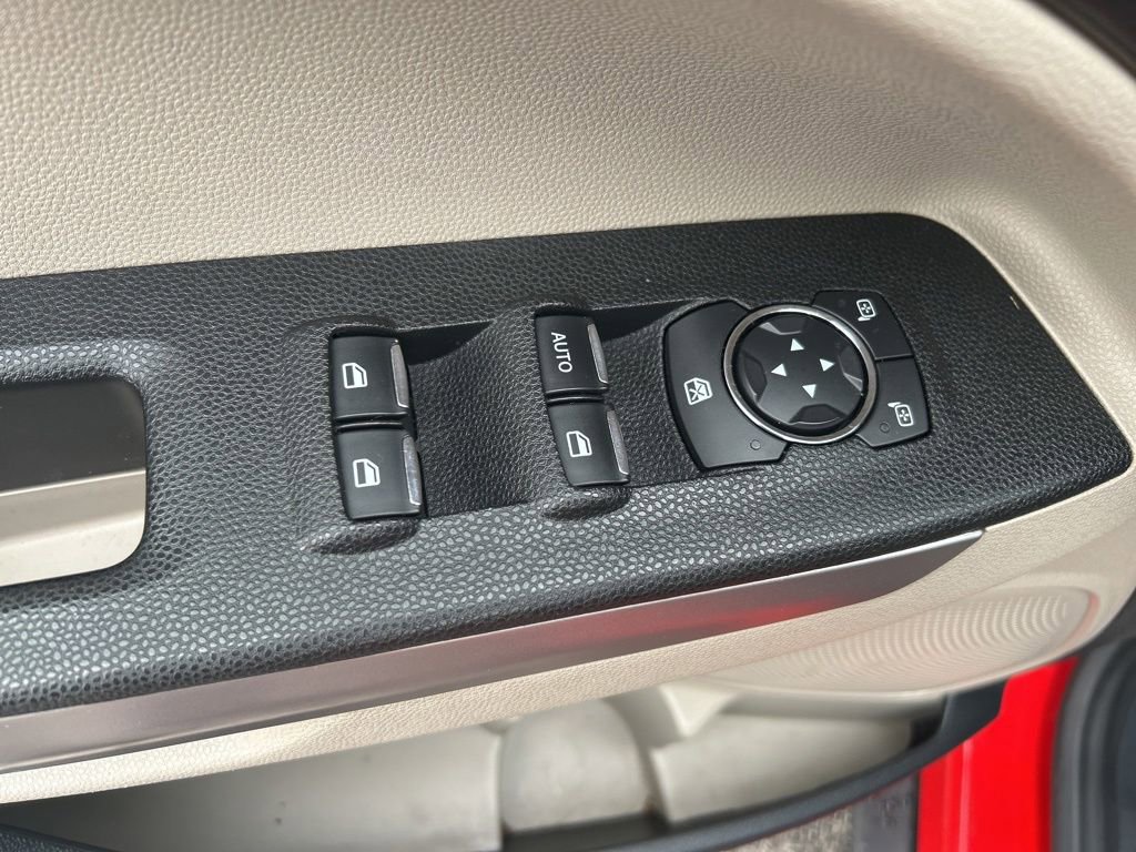 Used 2019 Ford EcoSport S image 12