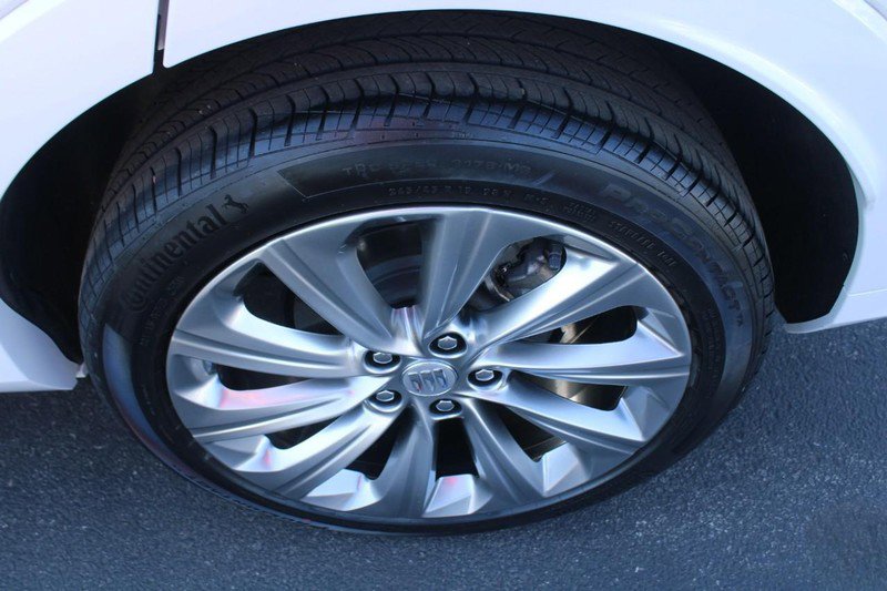 Certified 2025 Buick Envista Avenir image 8