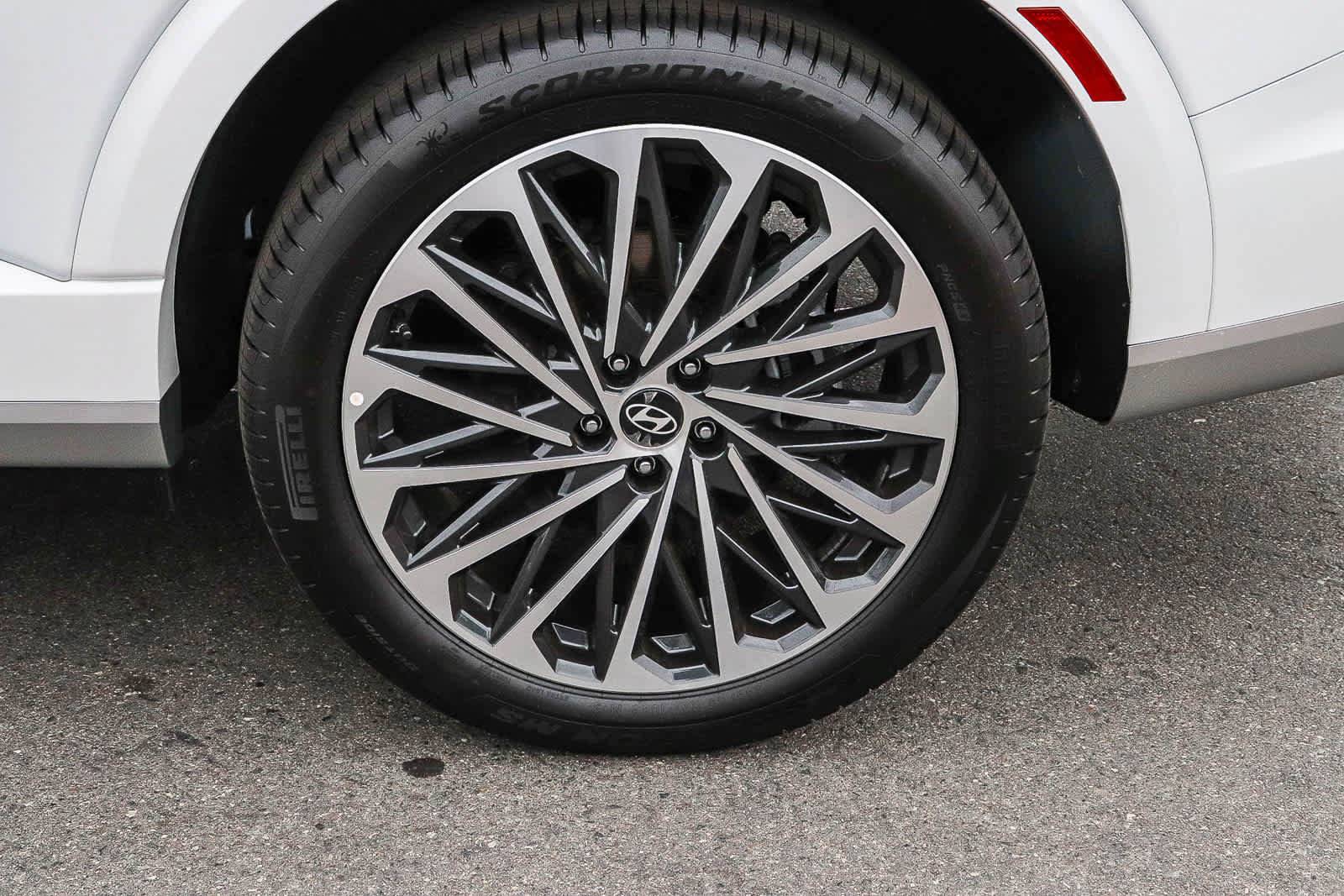New 2026 Hyundai Palisade Calligraphy AWD/4WD image 13