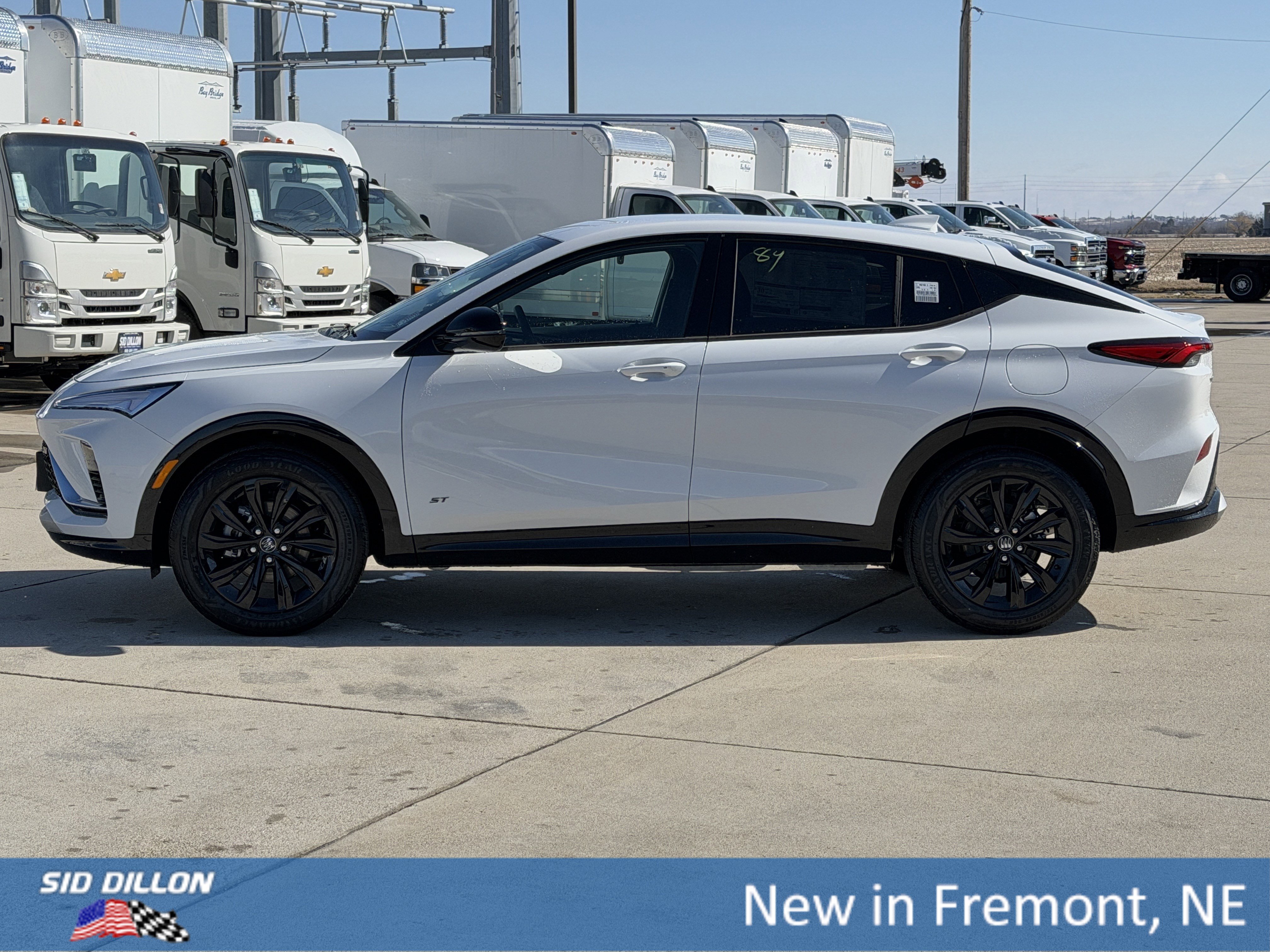 New 2026 Buick Envista Sport Touring image 8