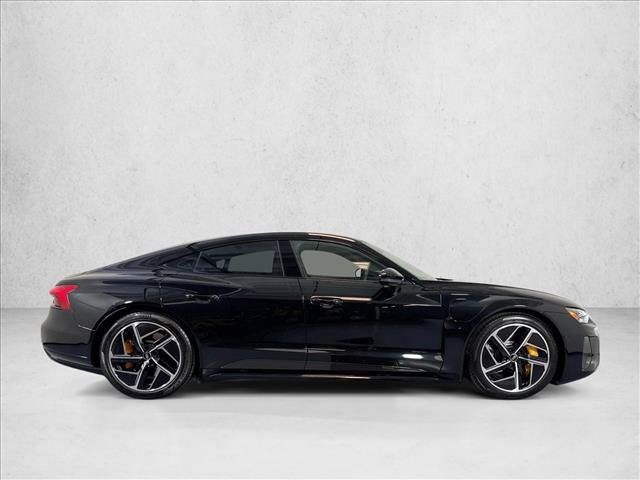 Used 2023 Audi RS e-tron GT w/ Carbon Performance Package AWD/4WD image 4