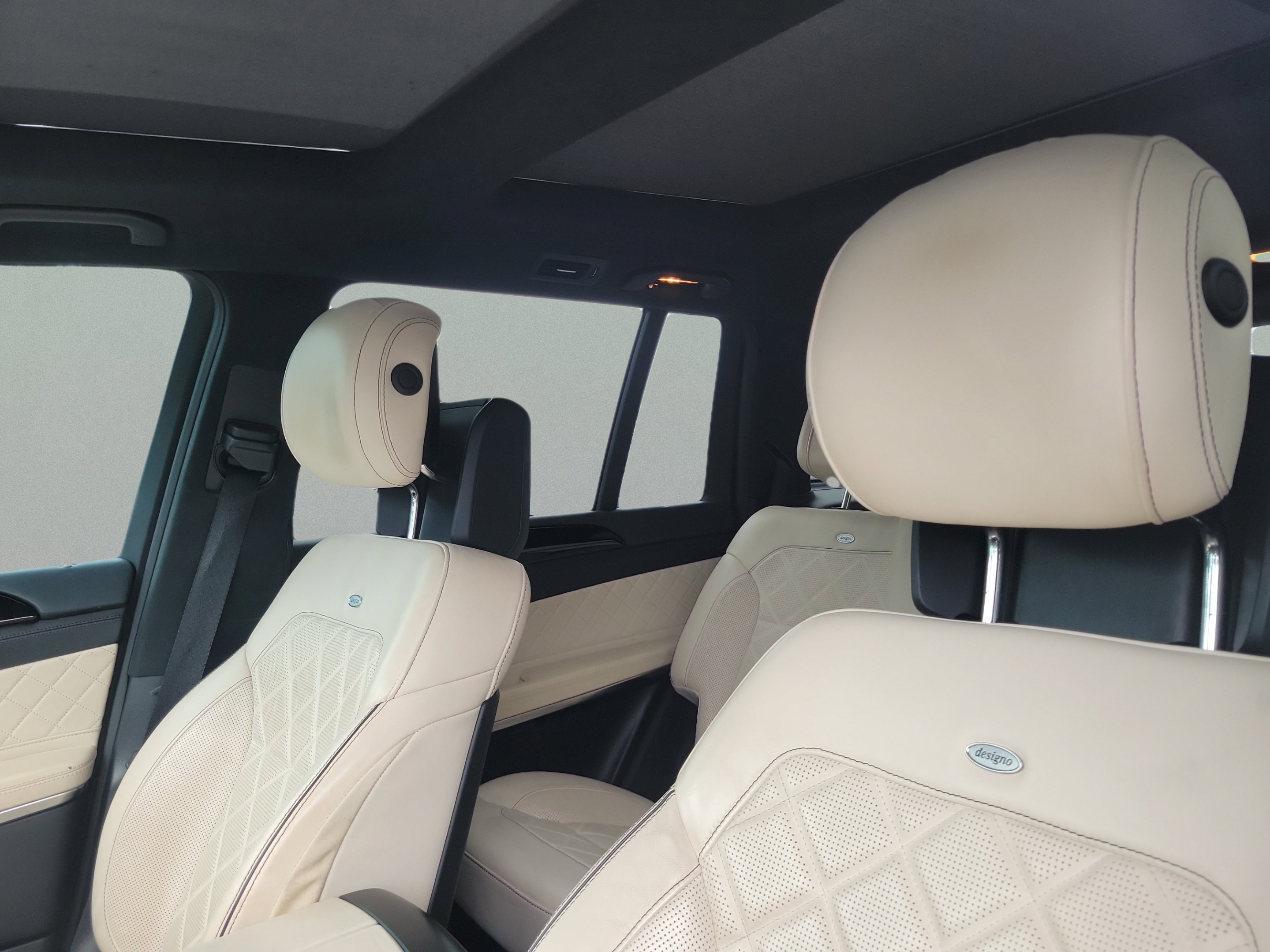 Used 2019 Mercedes-Benz GLS 550 4MATIC image 26