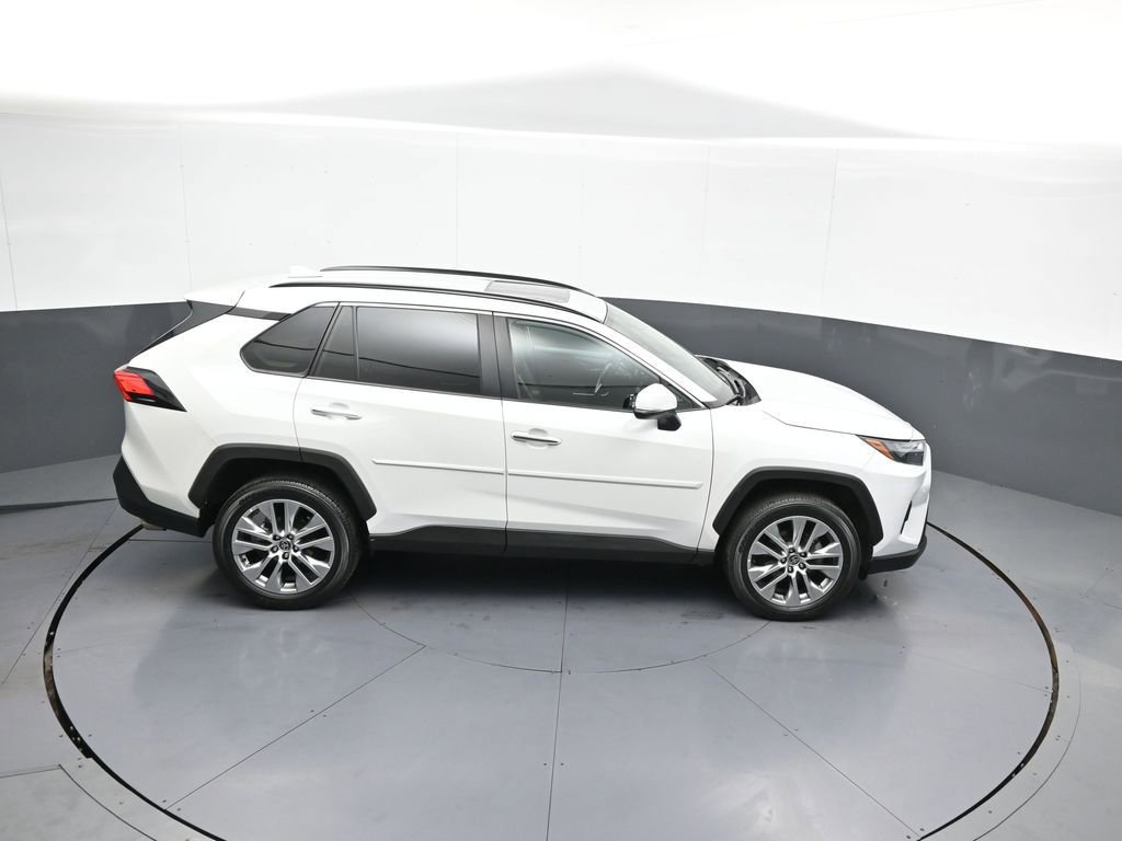 Used 2023 Toyota RAV4 Limited AWD/4WD image 38