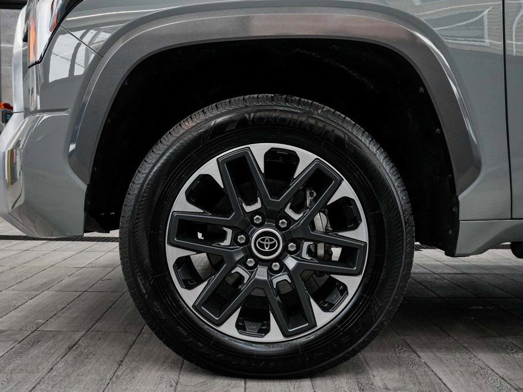 Used 2024 Toyota Tundra Limited w/ Power Package image 9