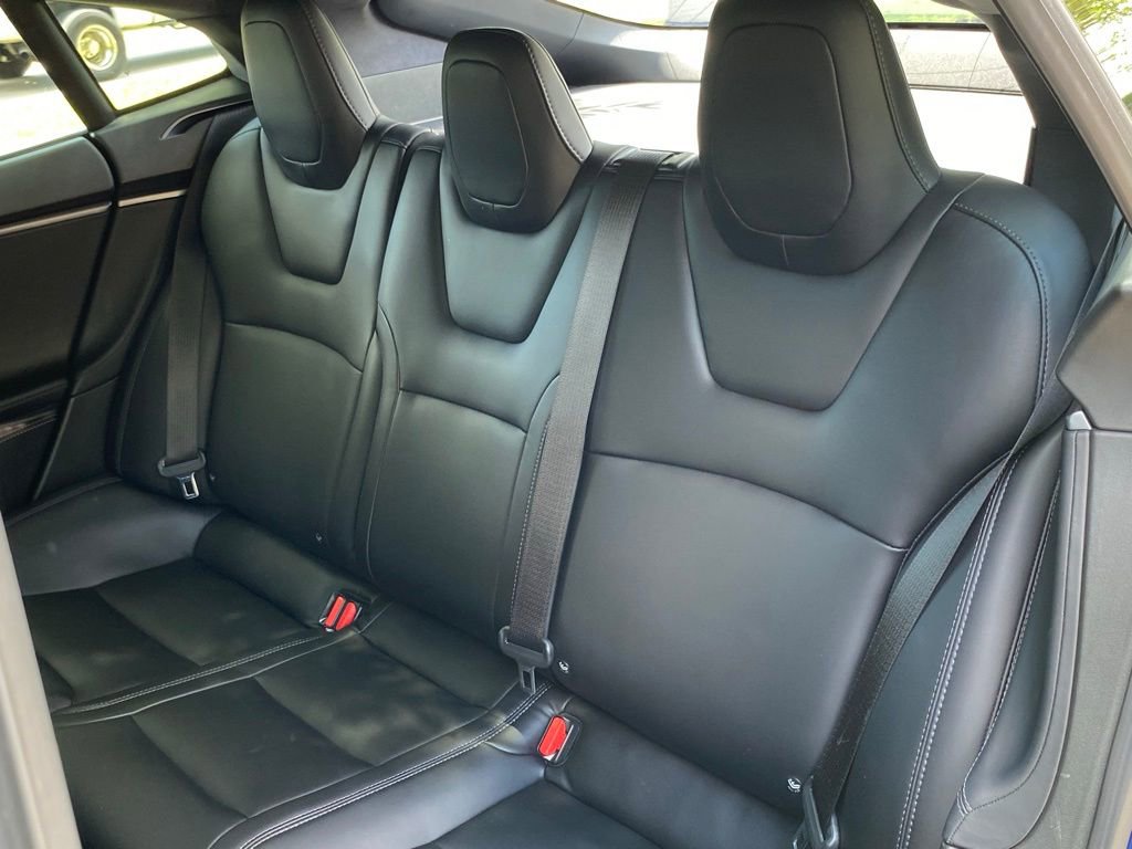 Used 2021 Tesla Model S Long Range AWD/4WD image 36